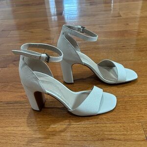 Splendid Laurien Sandal